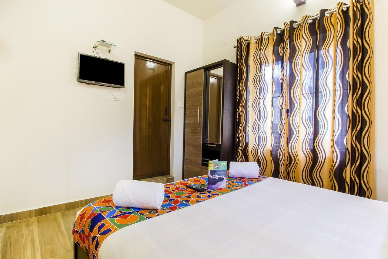Fabexpress Grand Castle Hill Resorts - Ooty Lake - 800M Εξωτερικό φωτογραφία